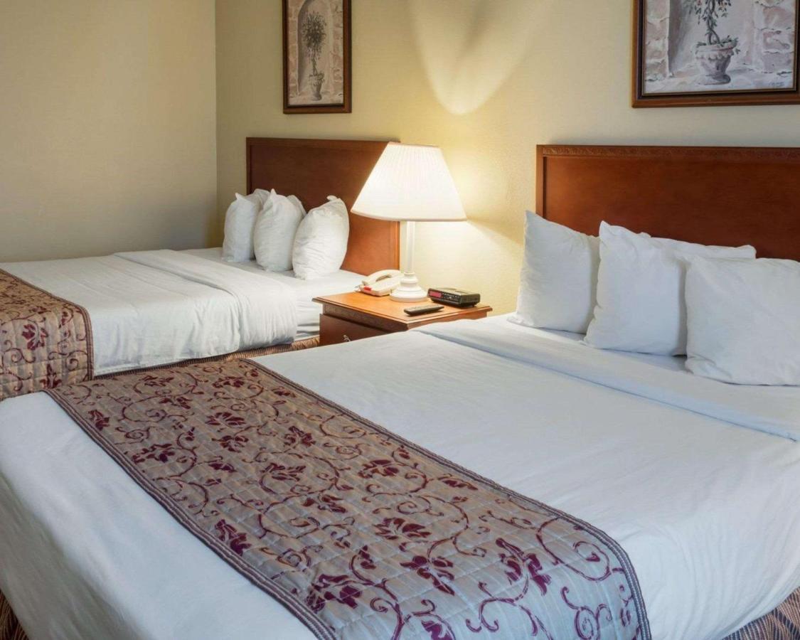 Rodeway Inn غرينفيل المظهر الخارجي الصورة