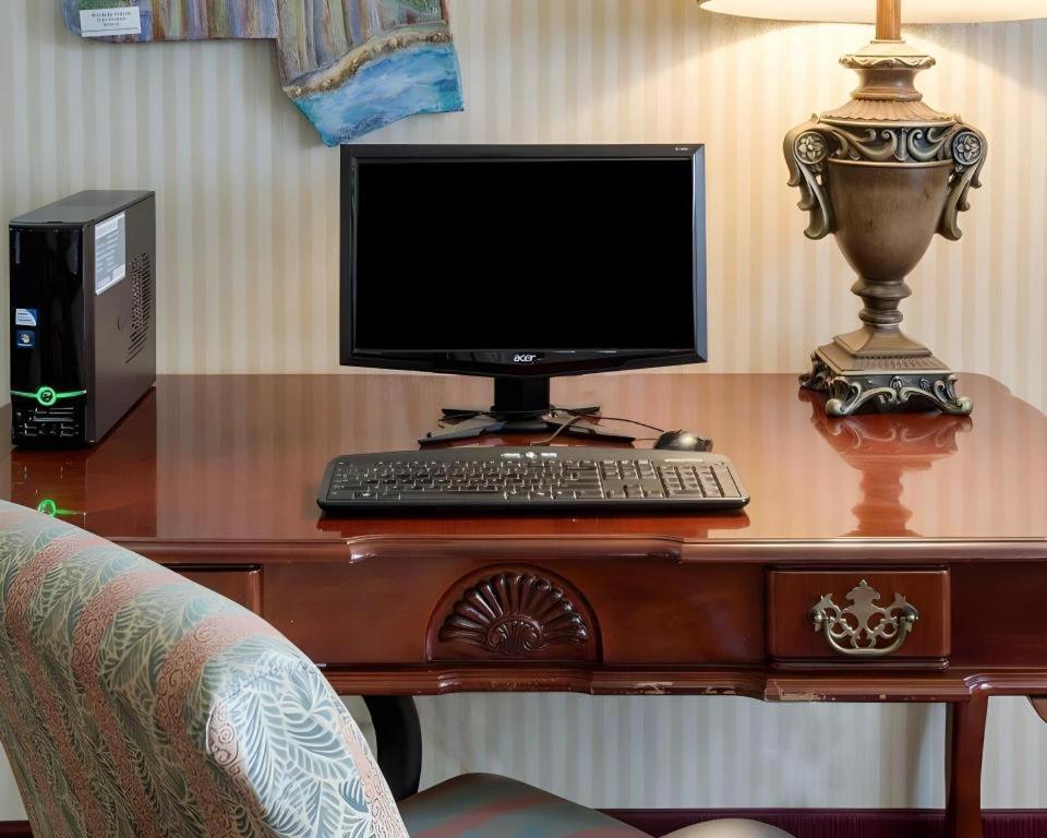 Rodeway Inn غرينفيل المظهر الخارجي الصورة