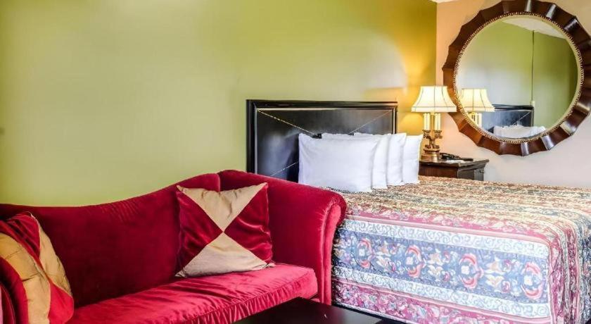 Rodeway Inn غرينفيل المظهر الخارجي الصورة