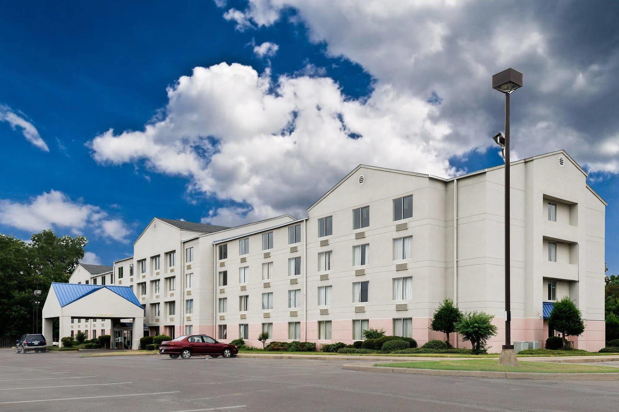 Rodeway Inn غرينفيل المظهر الخارجي الصورة
